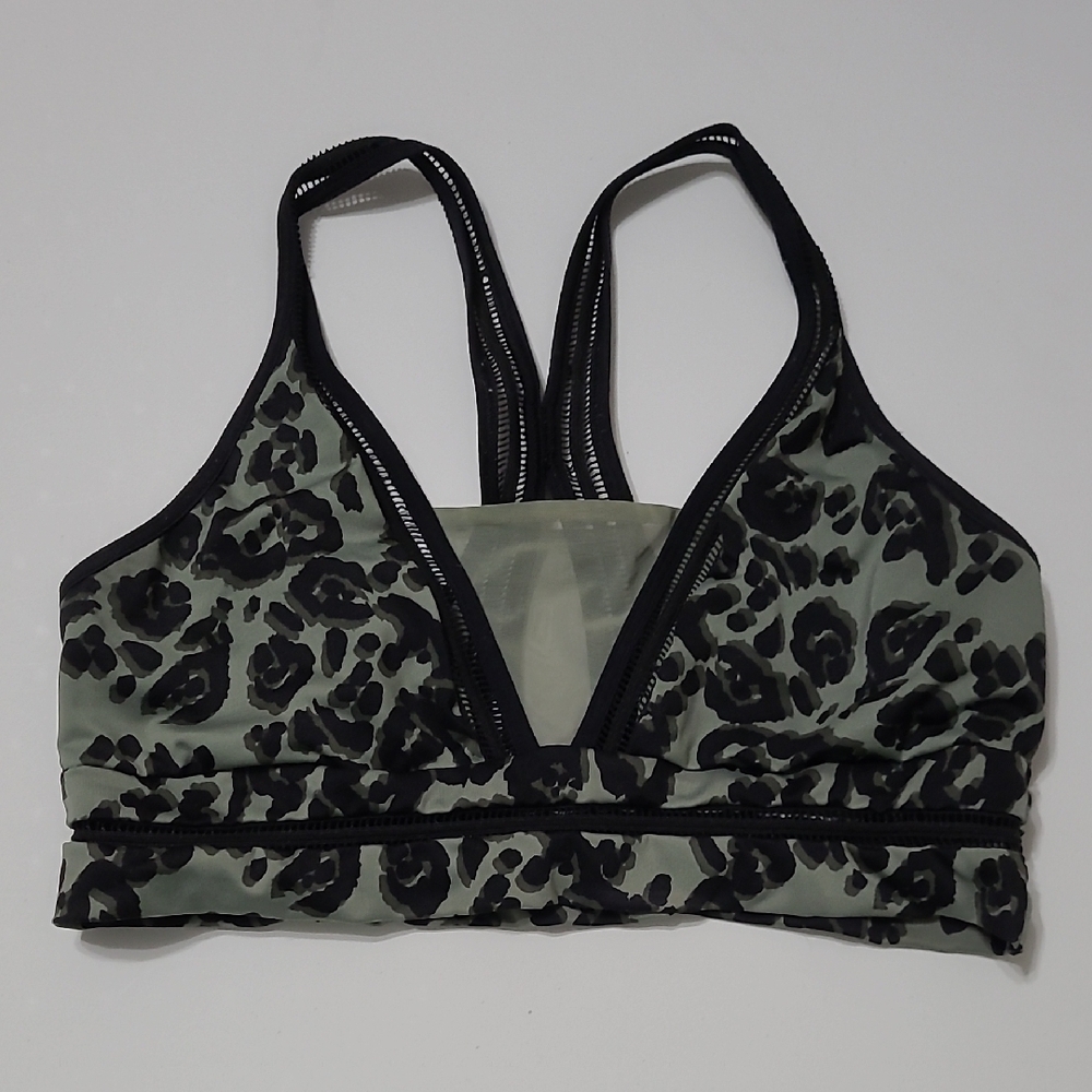 Victoria Sport Black & Green Leopard Print Sports Bra size Medium